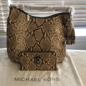 Snake skin Michael Kors bag matching wallet